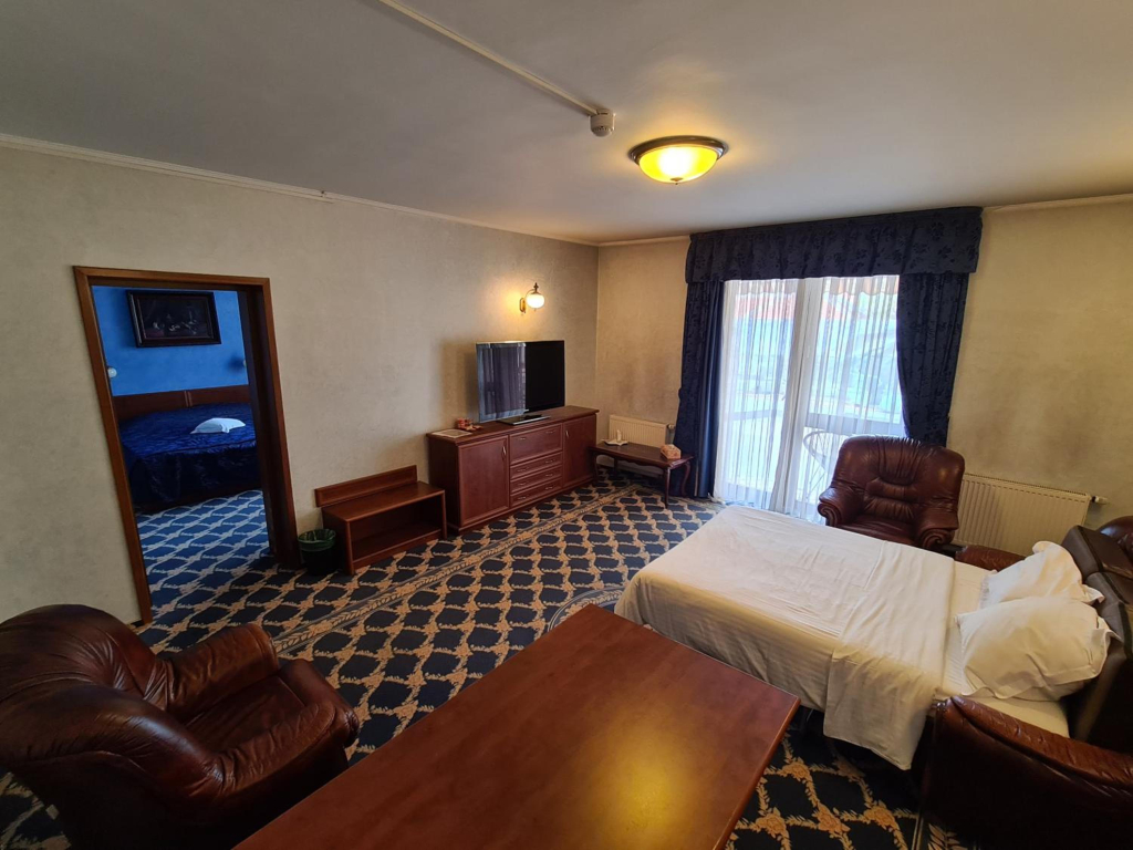 Hotel Golden House