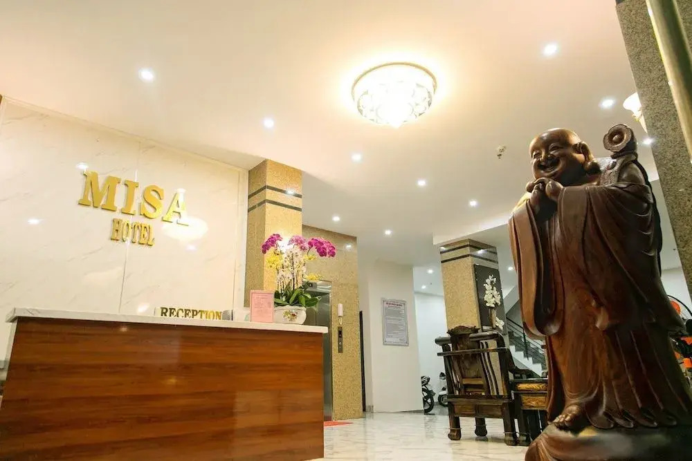 Misa Hotel - 100m to Beach