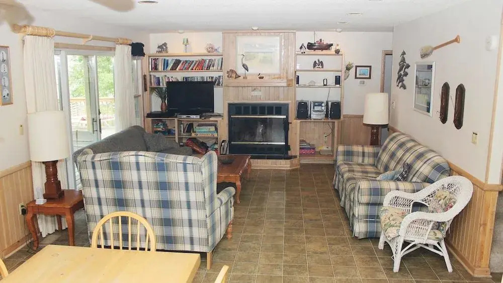 A Sound Retreat 1039 - 6 Br Home