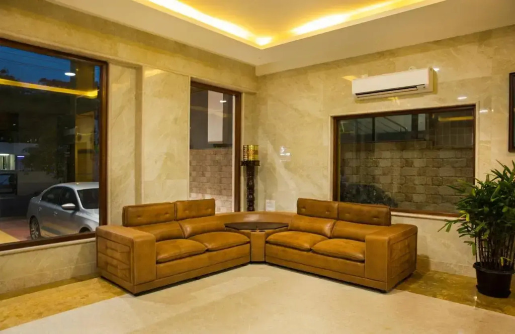 Hotel Presidency Electronic City, Bangalore
