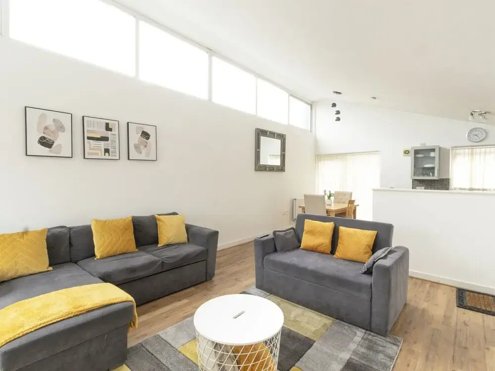 Luxury Holiday Home In Manchester Near The Quays