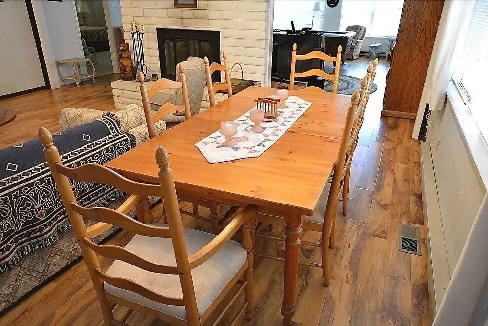 Aztex Retreat - Three Bedroom Cabin