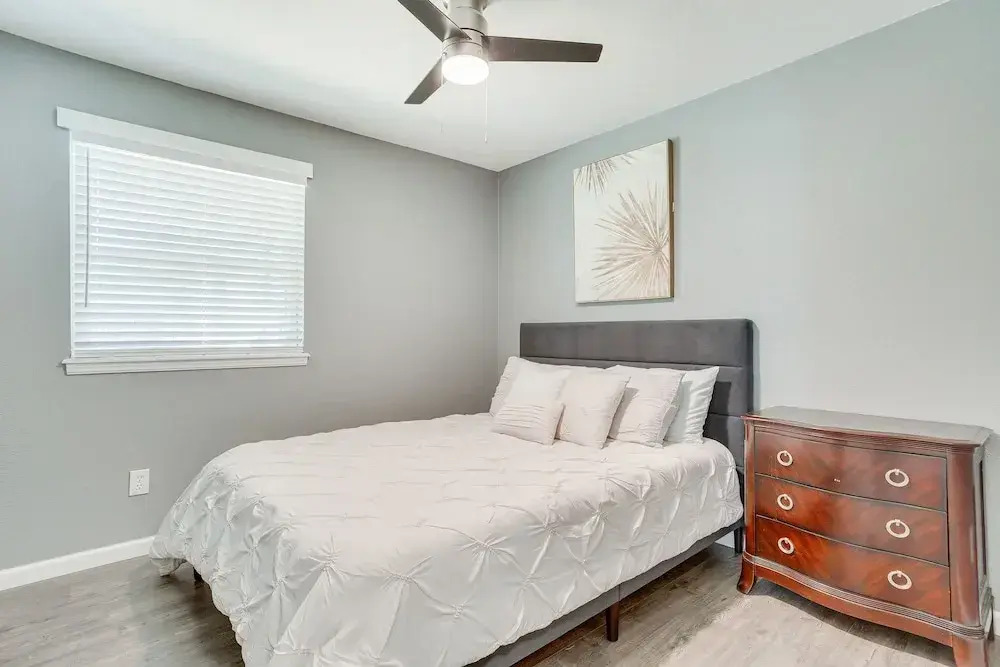 Edmond Home Near Colleges, Lakes, & Shopping!
