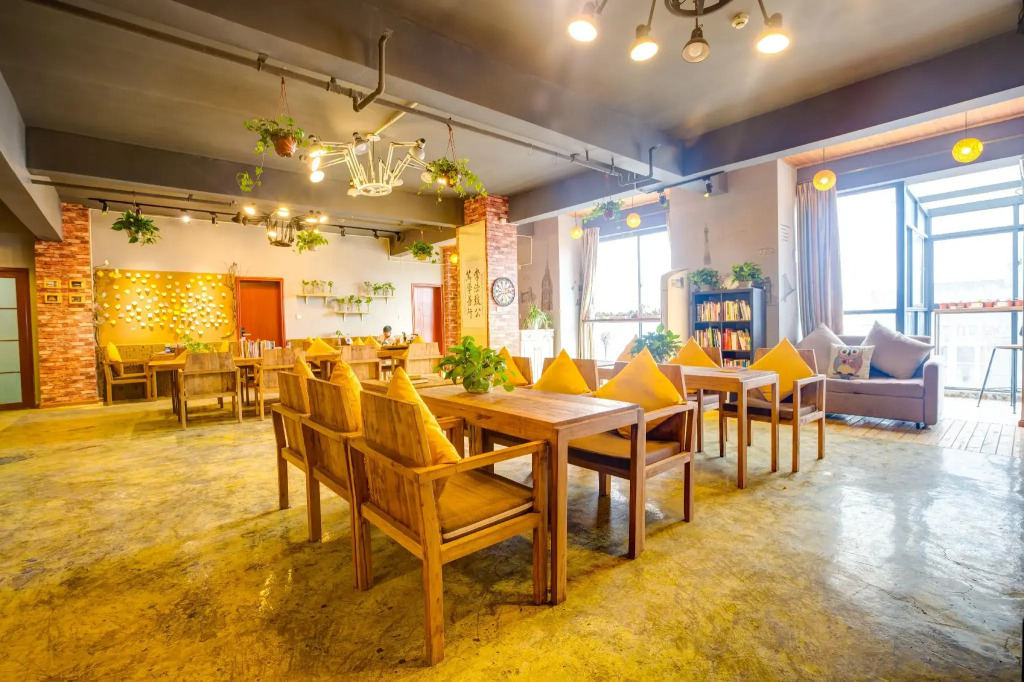 A Flight Attendant Hotel