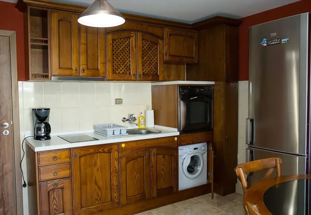 FM Premium 1-BDR Apartment with Parking Spot