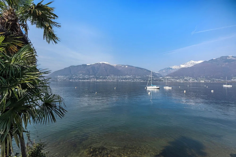 Garden on the Lake 1