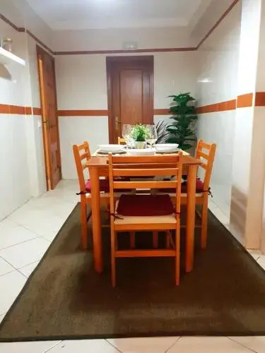 DOWNTOWN-GuestHouse