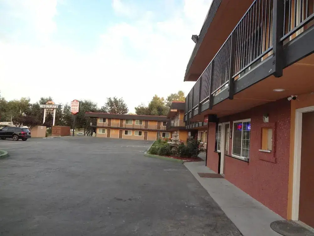 Peach City Inn - Marysville/Yuba City