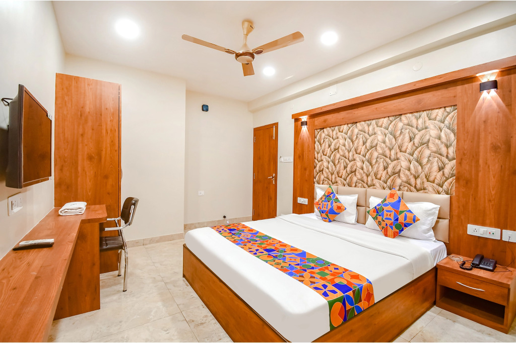 FabHotel Dreamworld Residency - Nr Bisarjan Ghat