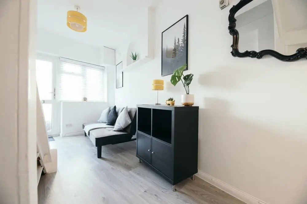 NEW Sleek and Chic 1BD Brighton Flat - Sleeps 3