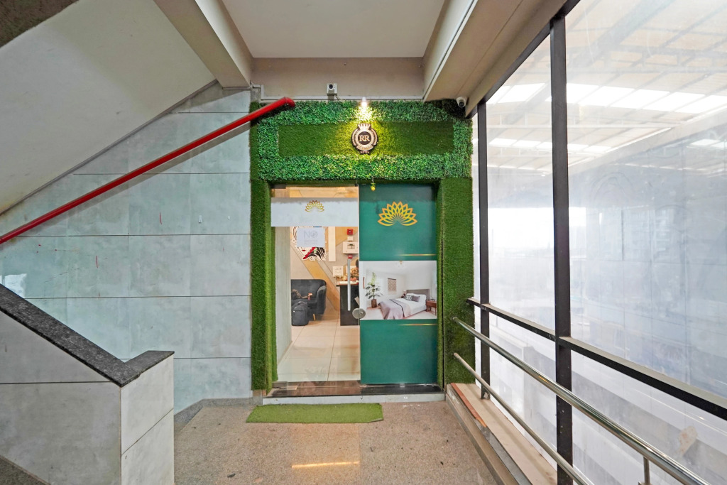 Hotel O Ugat Canal Surat Formerly Royal Orbit