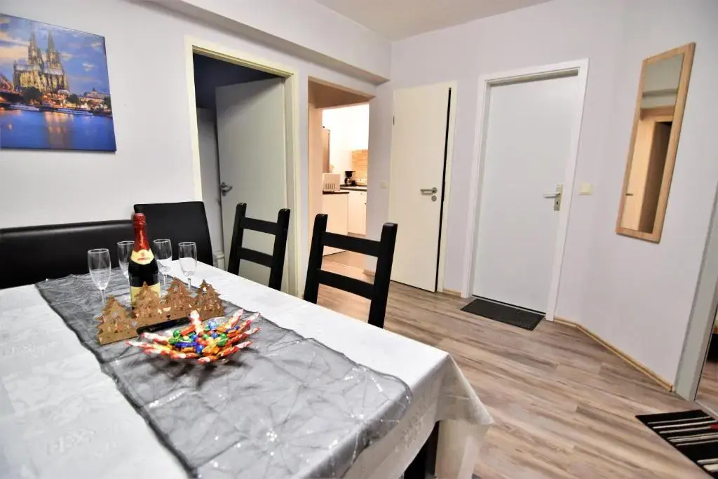 Apartments Kln Mlheim
