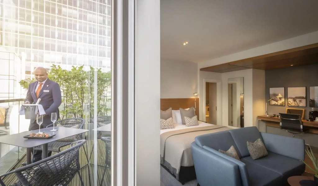 Clayton Hotel London Wall