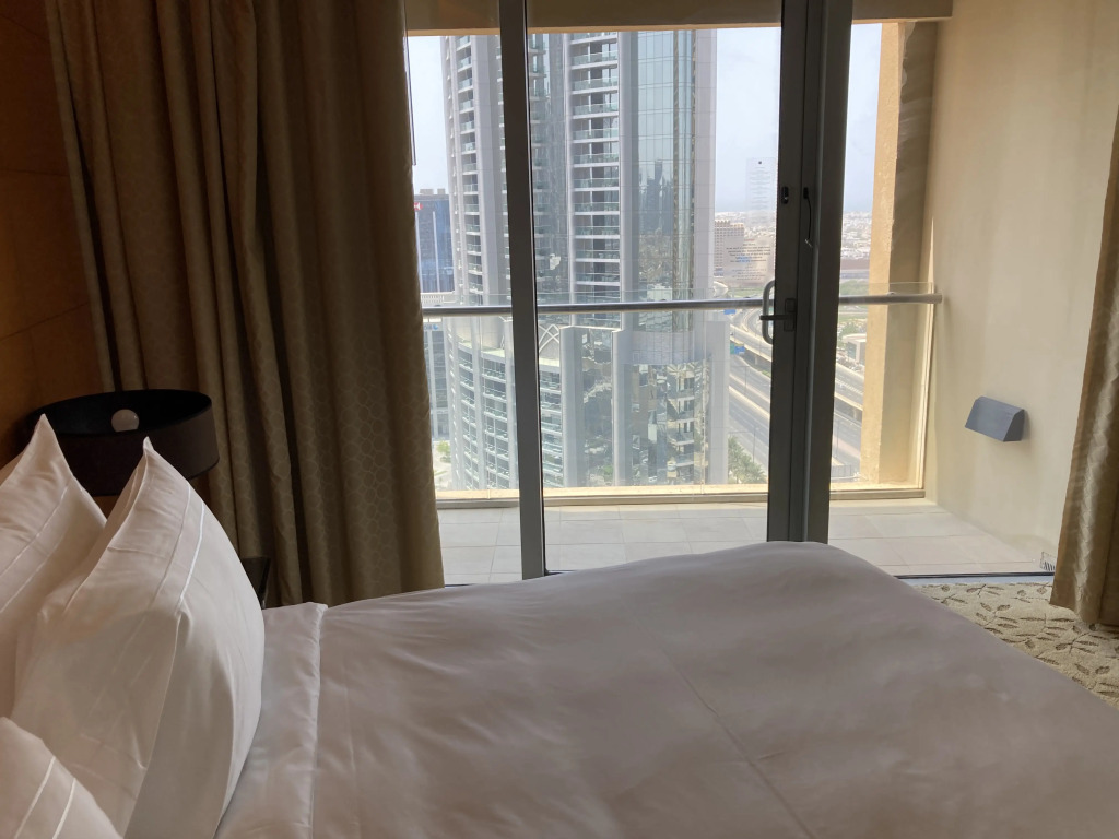 Fashion avenue Dubai Mall -The Residence