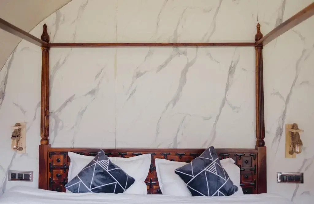 Panaash Eco World, A Luxury Glamping Dome Resort in Chitkul