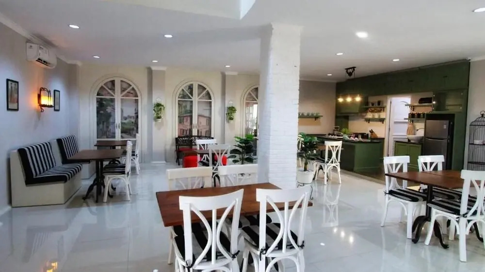 Omah Madam Bed & Breakfast