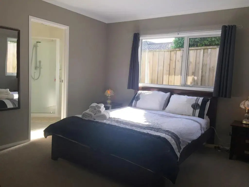 Bucklands Beach Executive Units Auckland