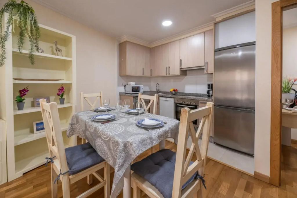 apartamento centro sanxenxo con parking gratis
