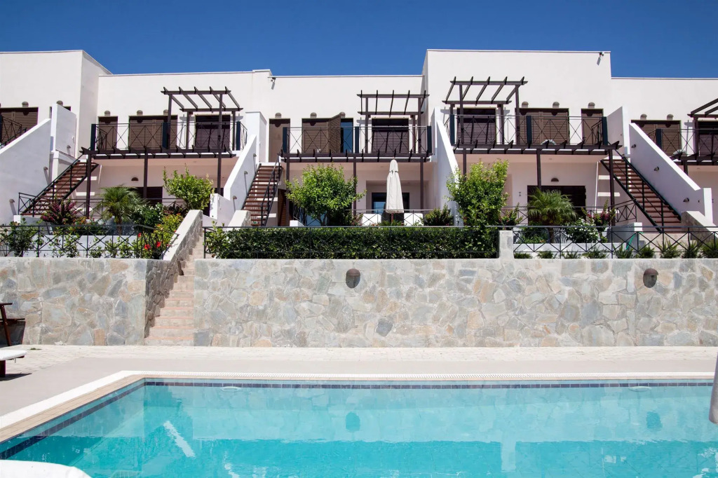 Southern Dreams Apartments