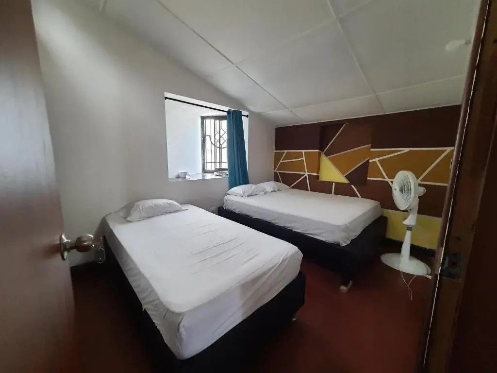 casa hostal chios 2