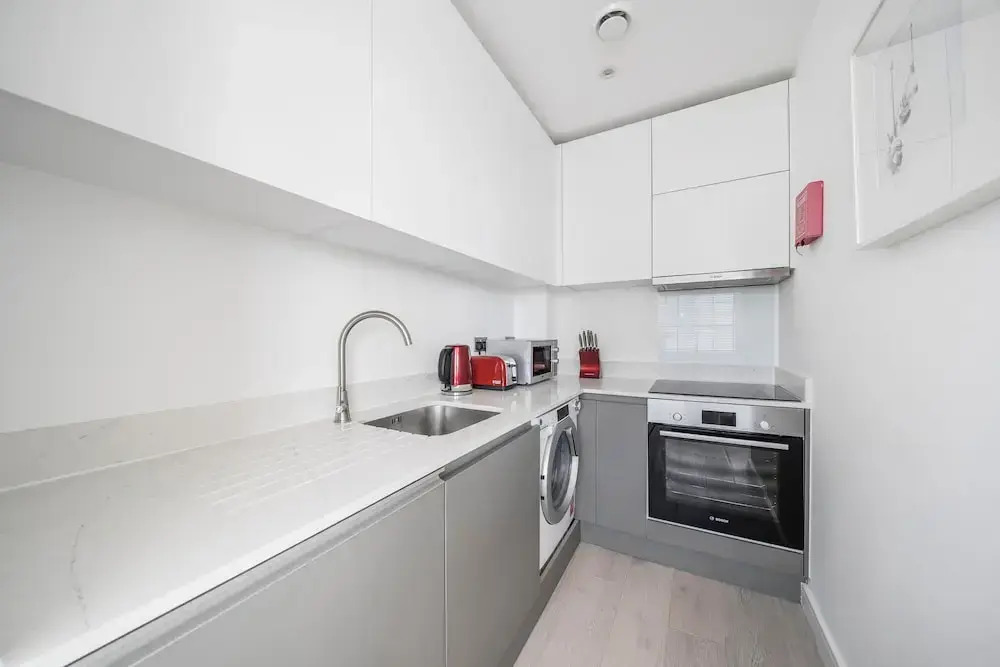Roomspace Serviced Apartments -Caroline Street