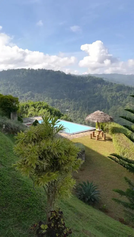 Sky Lodge