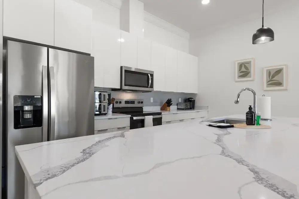 NEW Casa Cielo - Gorgeous Newly Built Tampa Home