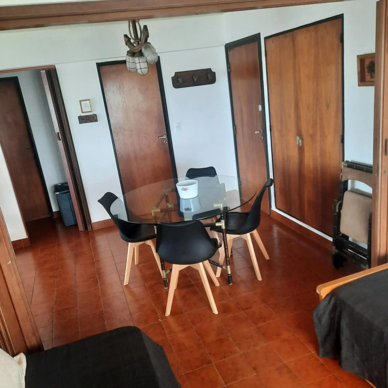 Arpon 9 - 5C - Frente al mar 2 dorm. cochera privada