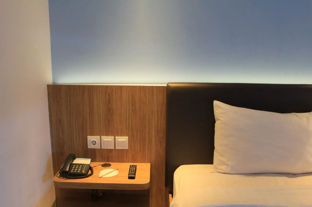 Mooz Hotel Surabaya