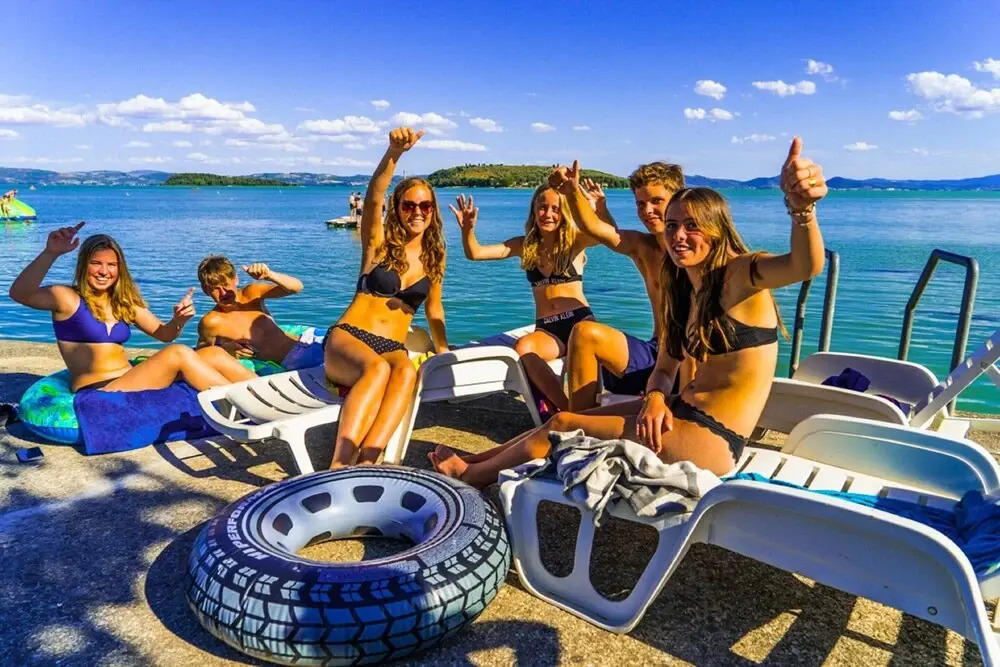 Lakefront Glamping w/ Views