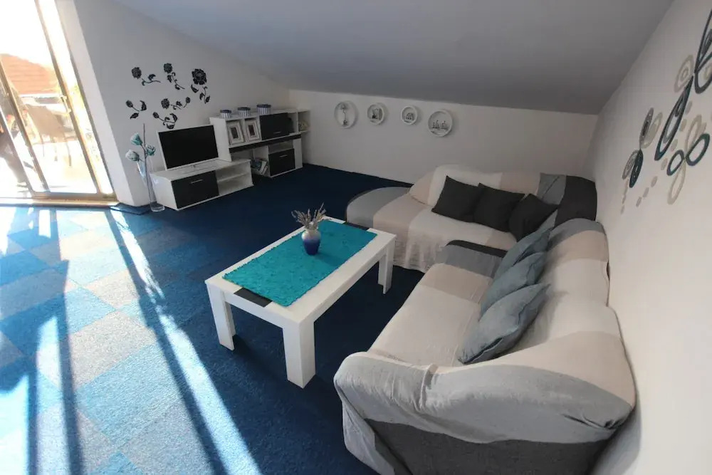 Comfortable Apartment for 5 Persons