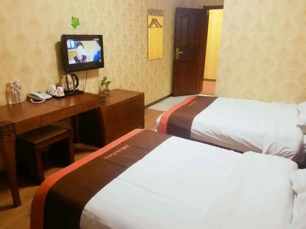 Jun Hotel Hebei Cangzhou Hejian City Shijing Dong Road