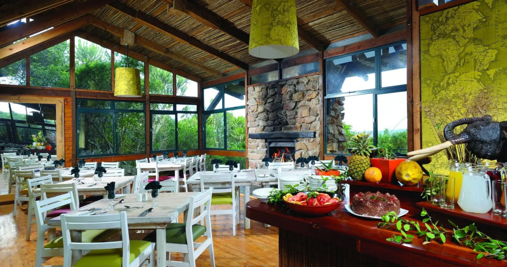 Kariega Game Reserve Main Lodge