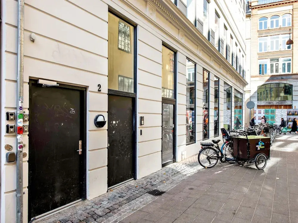 Leaves 1 - Charming Ap for 8 Persons in Central Copenhagen