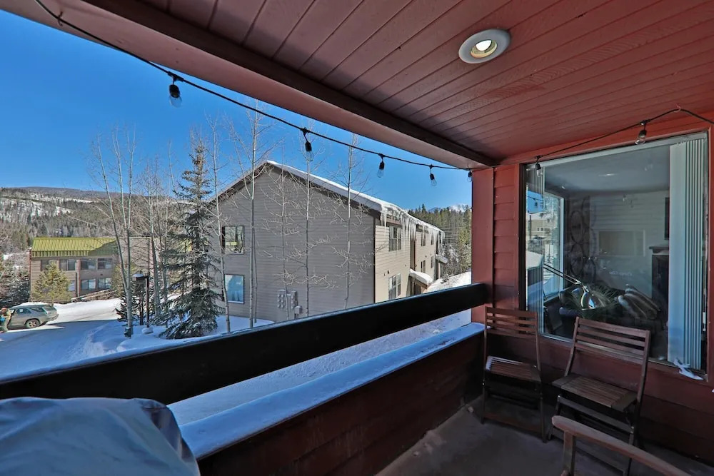 Snowblaze A14 2 Bedroom Condo by RedAwning