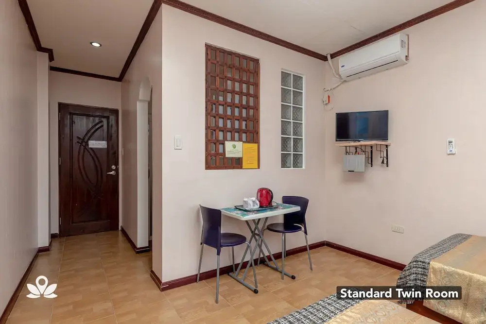 ZEN Rooms NBC Sun Griz Aklan
