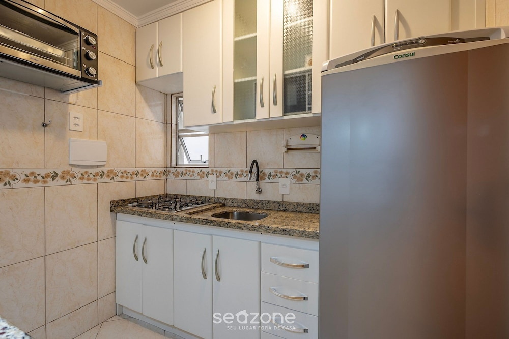 Apartments 160m From the Beach in BC - SRL