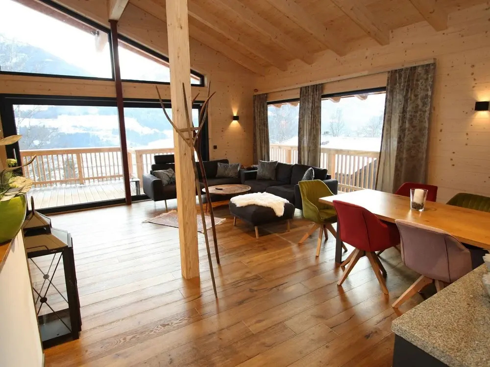 Gorgeous Chalet in Niedernsill with Garden