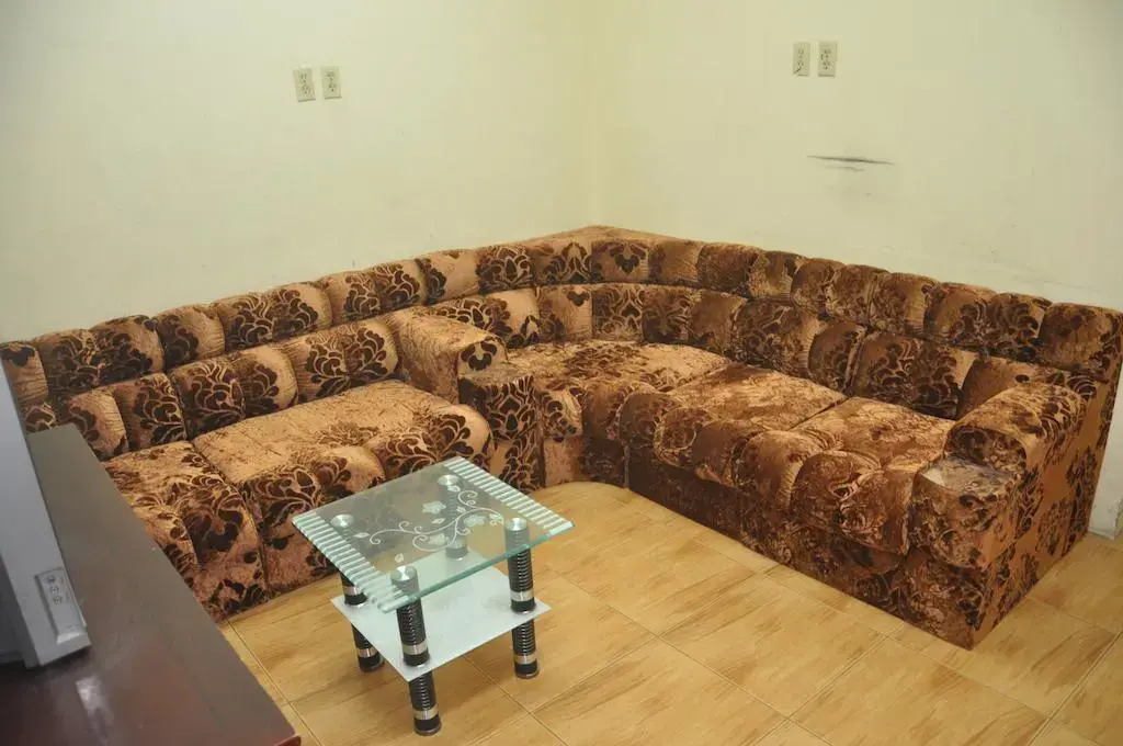 Al Buainain Apartments