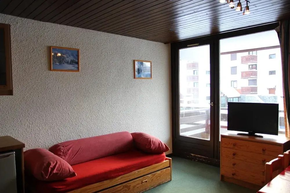 studio cabin for 5 persons in a quiet area Holiday home 0 agence la ci