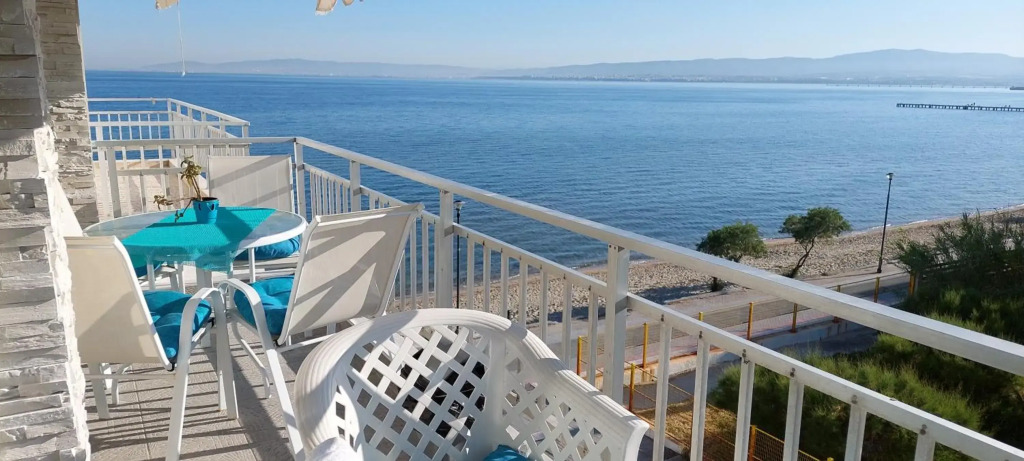 Lovely 1-bed Apartment in Perea