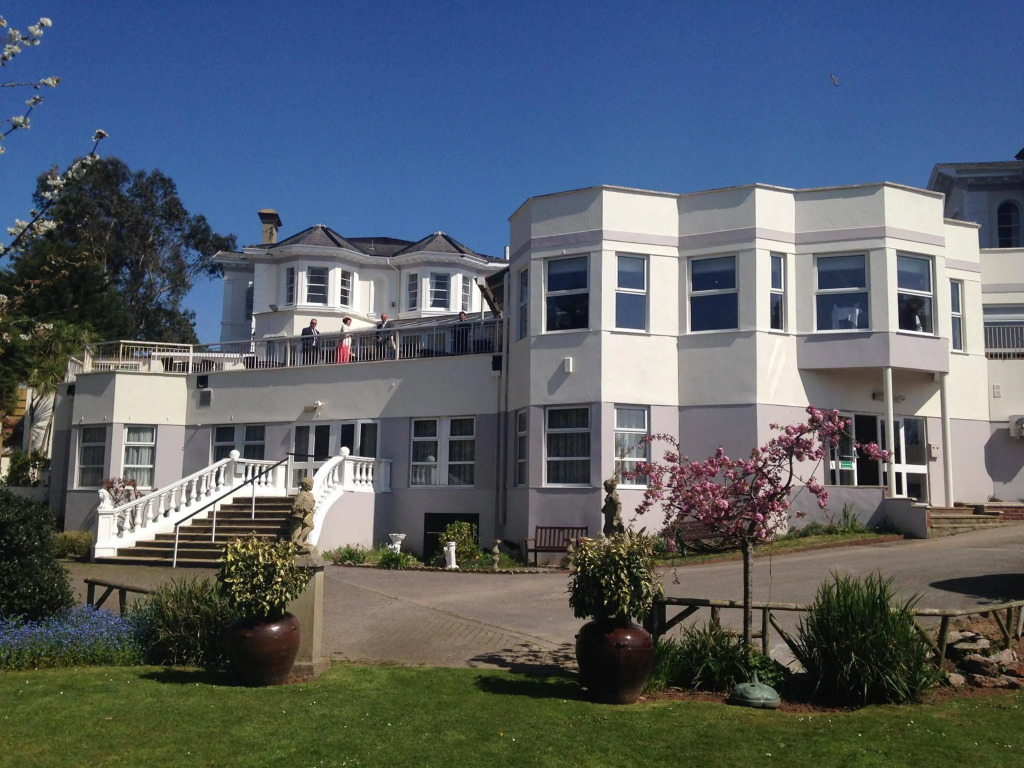 Abbey Sands Hotel