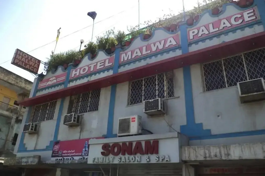 Hotel Malwa Palace