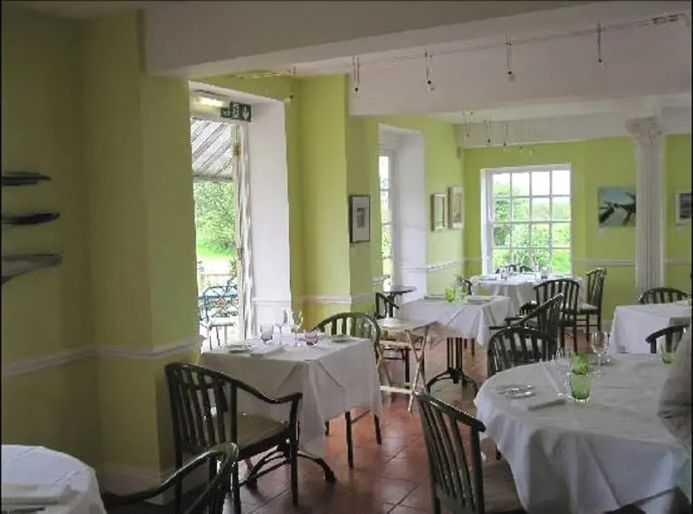The Old Passage Inn