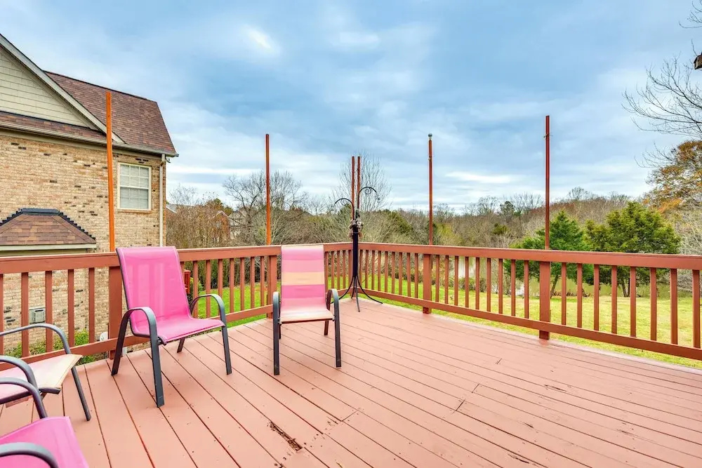 3 Mi to Carowinds: Retreat w/ On-site Fishing