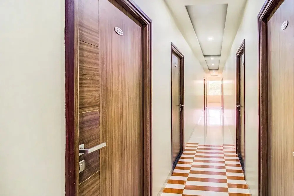 Fabhotel Monarch Guestline