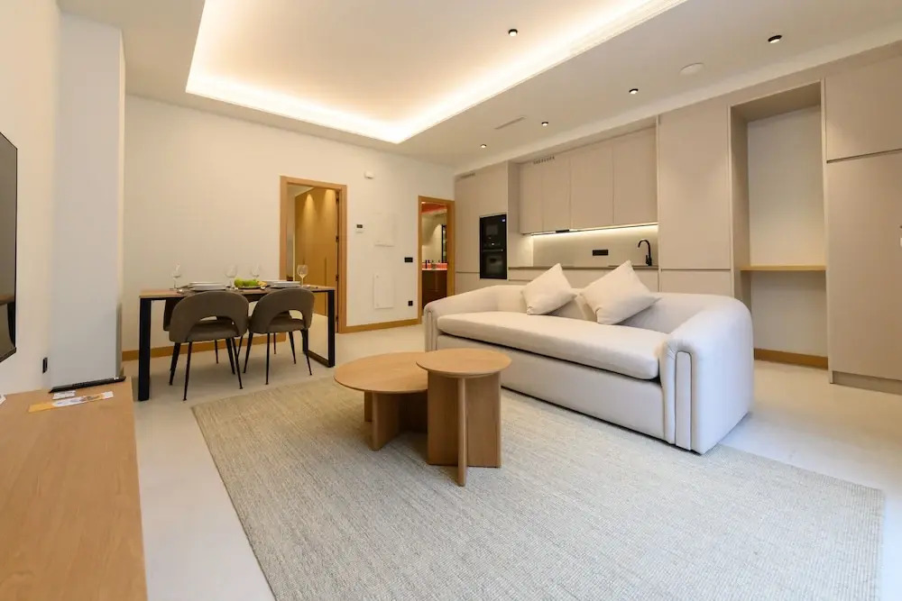 M Scr7b2 Amplio Piso Exterior de un Dormitorio e