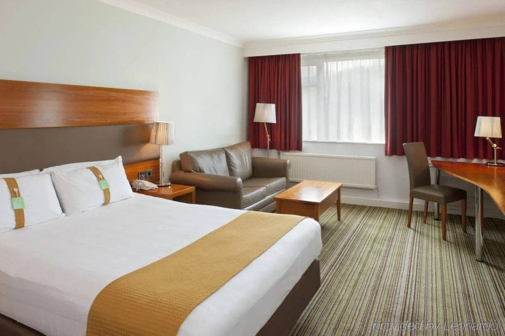 Holiday Inn Newport by IHG