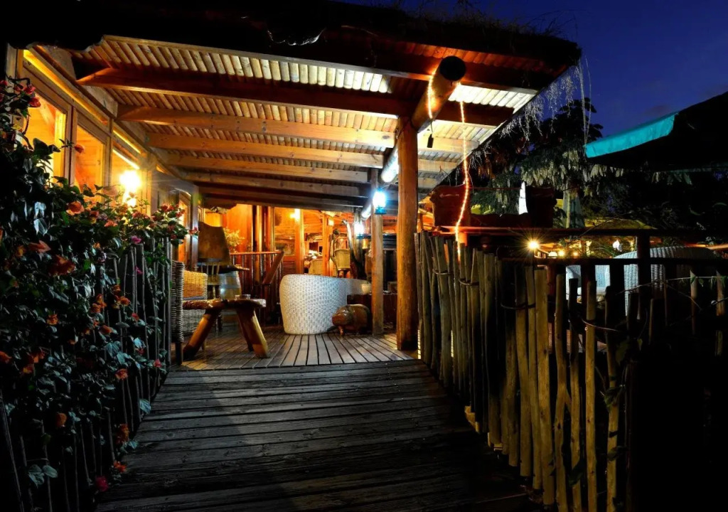 Lodge Roche Tamarin