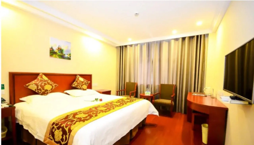 GreenTree Inn XuZhou PiZhou Dayunhe Decorative city  PiXin N Road Express Hotel